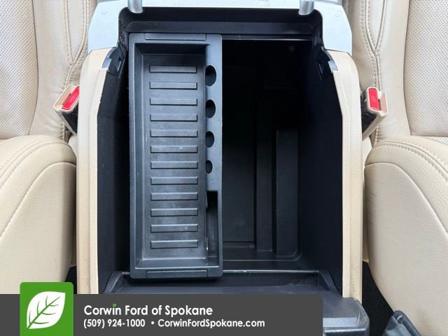 Used 2017 Ford F250 Lariat w/ Chrome Package image 31