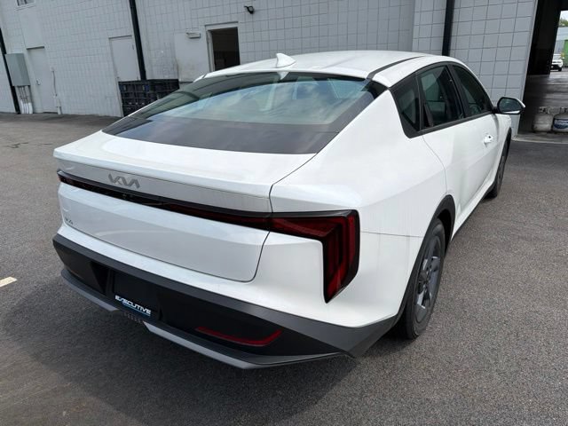New 2026 Kia K4 FWD image 3