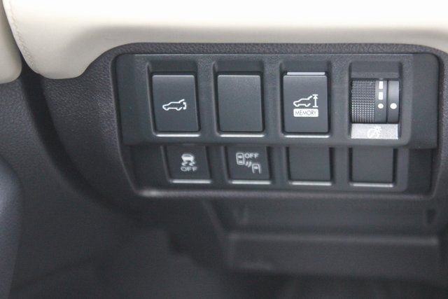 Used 2019 Subaru Ascent Limited image 16
