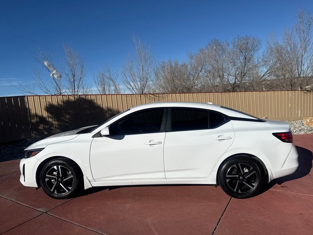 Used 2024 Nissan Sentra SV w/ All-Weather Package image 4