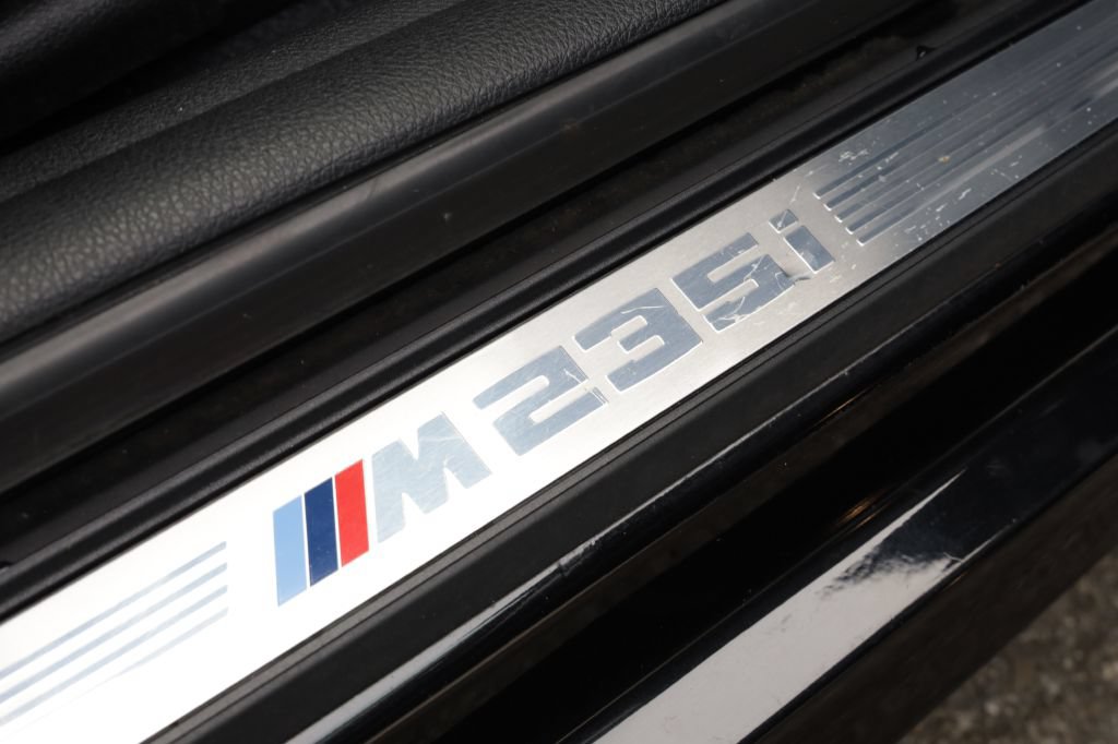 Used 2016 BMW M235i Coupe RWD image 13