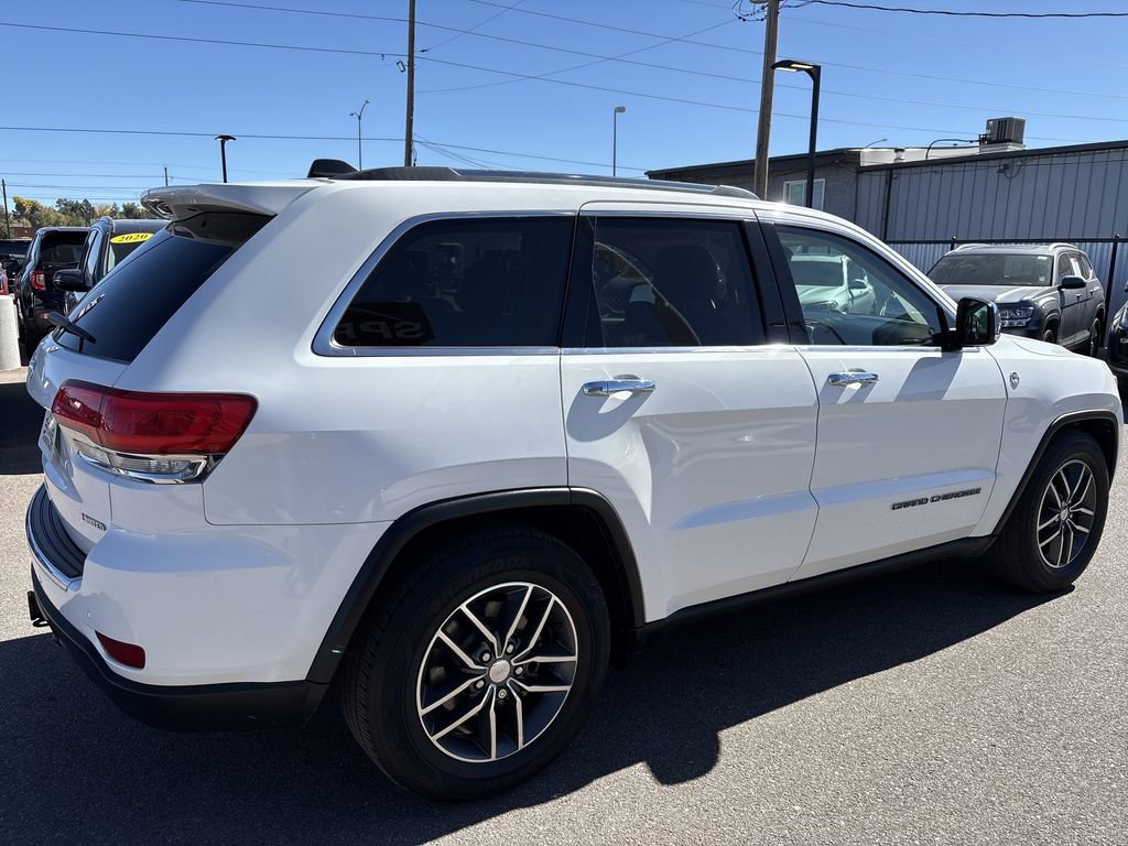 Used 2017 Jeep Grand Cherokee Limited image 5