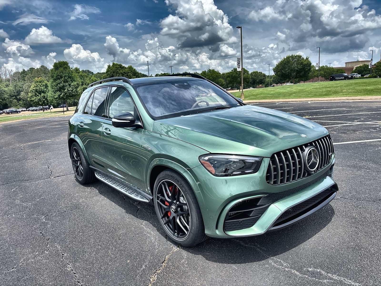New 2026 Mercedes-Benz GLE 63 AMG S image 11