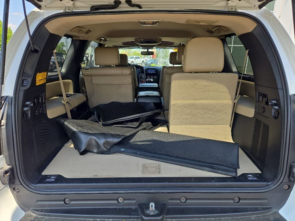 Used 2012 Toyota Sequoia Platinum AWD/4WD image 16
