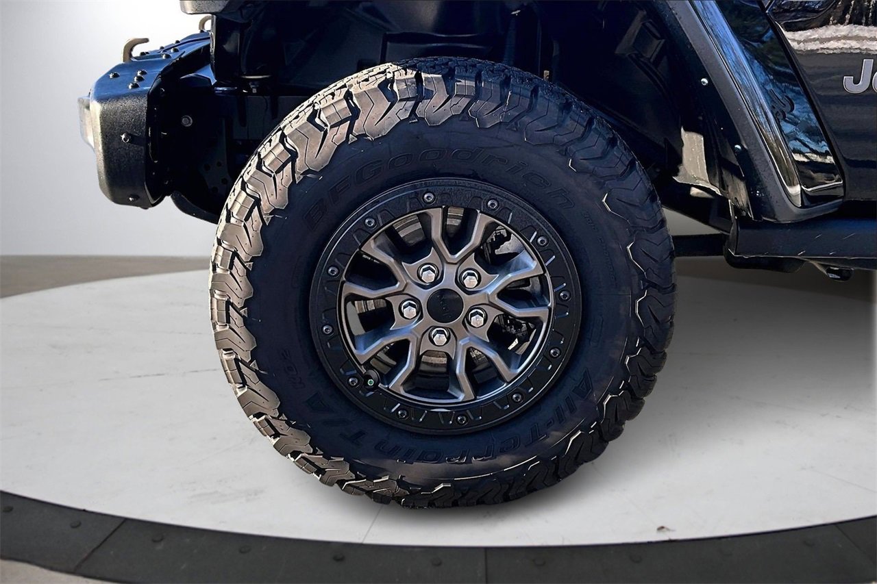 Certified 2023 Jeep Wrangler Unlimited Rubicon 392 w/ Trailer Tow Package image 32