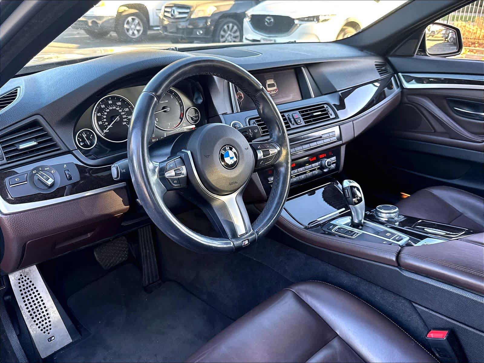 Used 2015 BMW 528i Sedan RWD image 16