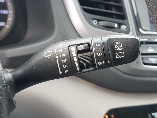 Used 2017 Hyundai Tucson SE FWD image 18