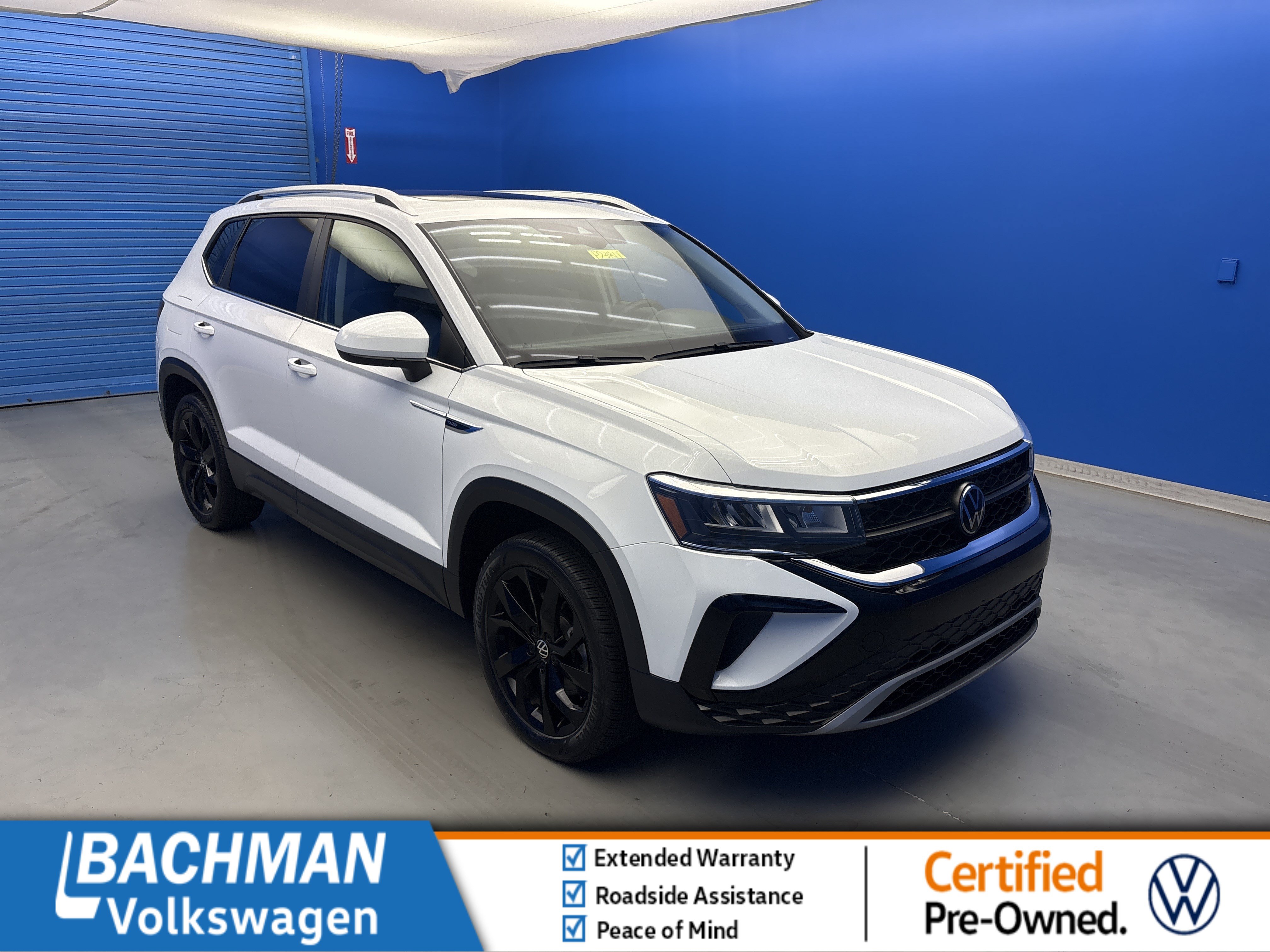 Certified 2023 Volkswagen Taos SE w/ Panoramic Sunroof Package