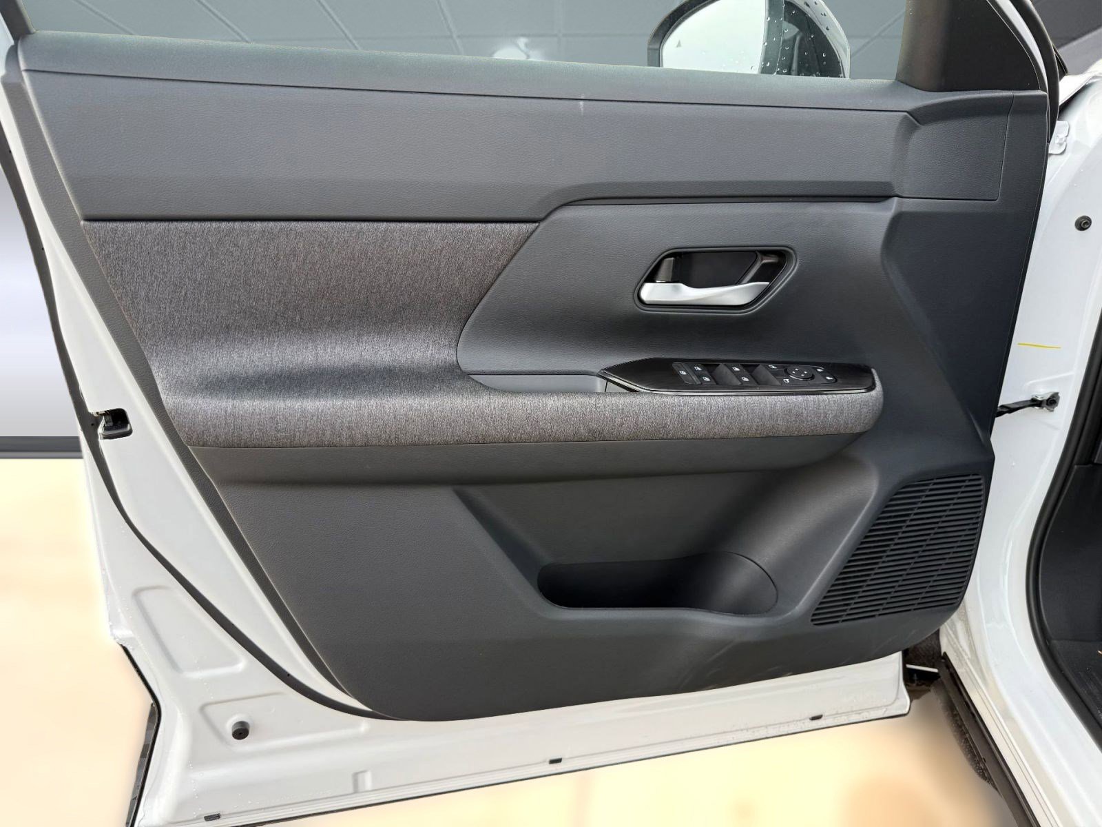 New 2026 Nissan Kicks SV image 19