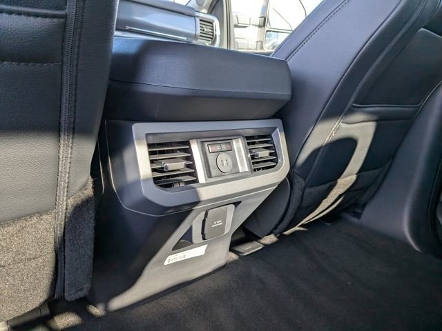 New 2026 Ford F250 Lariat w/ FX4 Off-Road Package image 16
