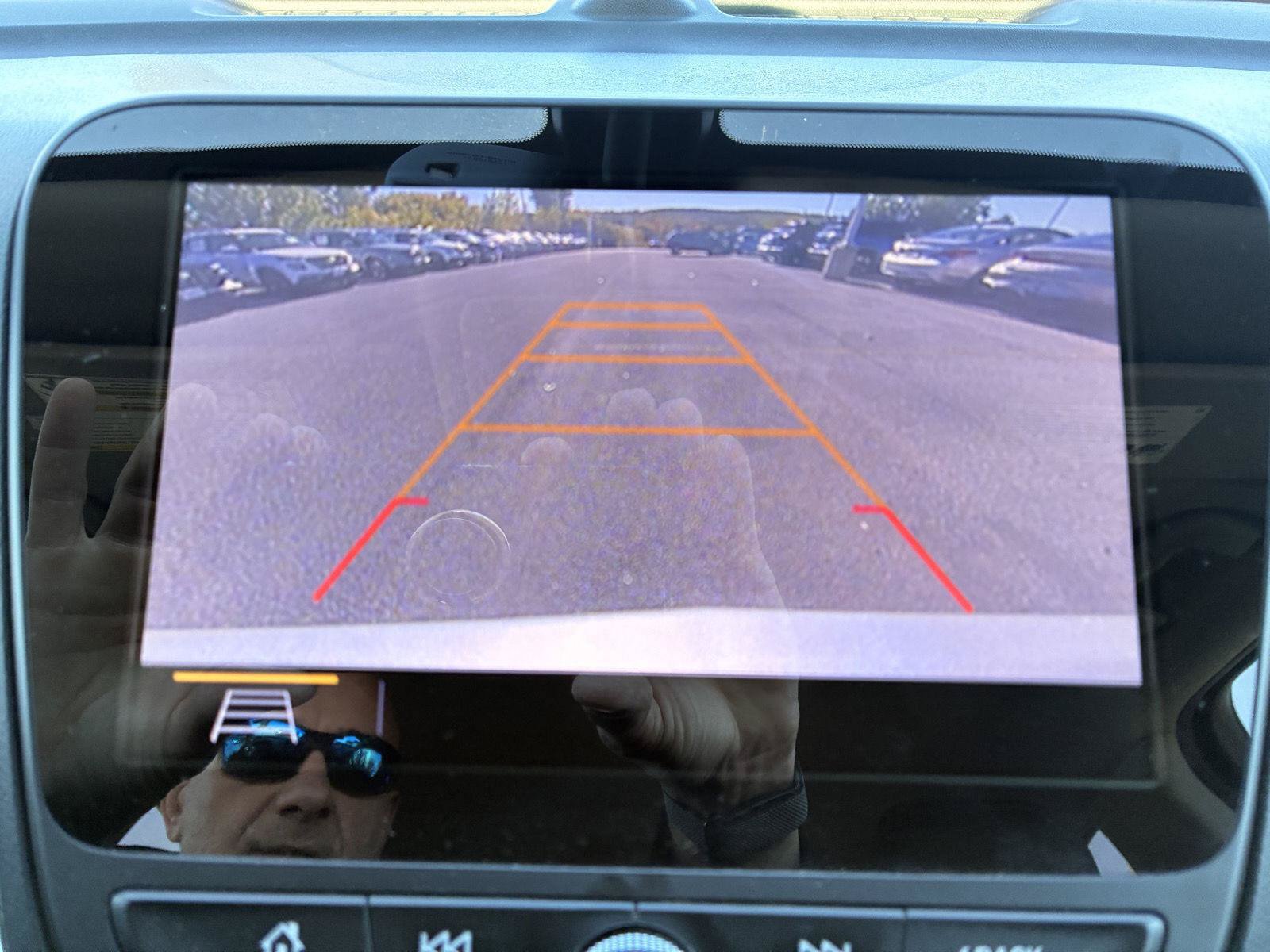 Used 2019 Chevrolet Equinox Premier FWD image 29