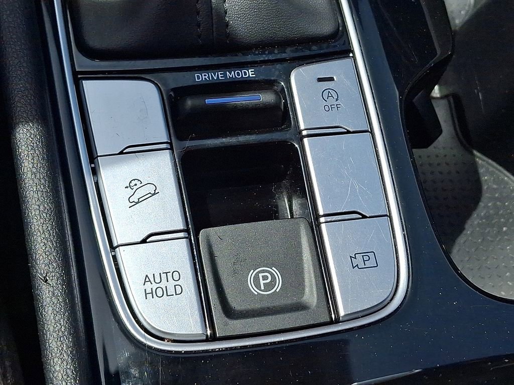 Used 2025 Hyundai Tucson SE image 26