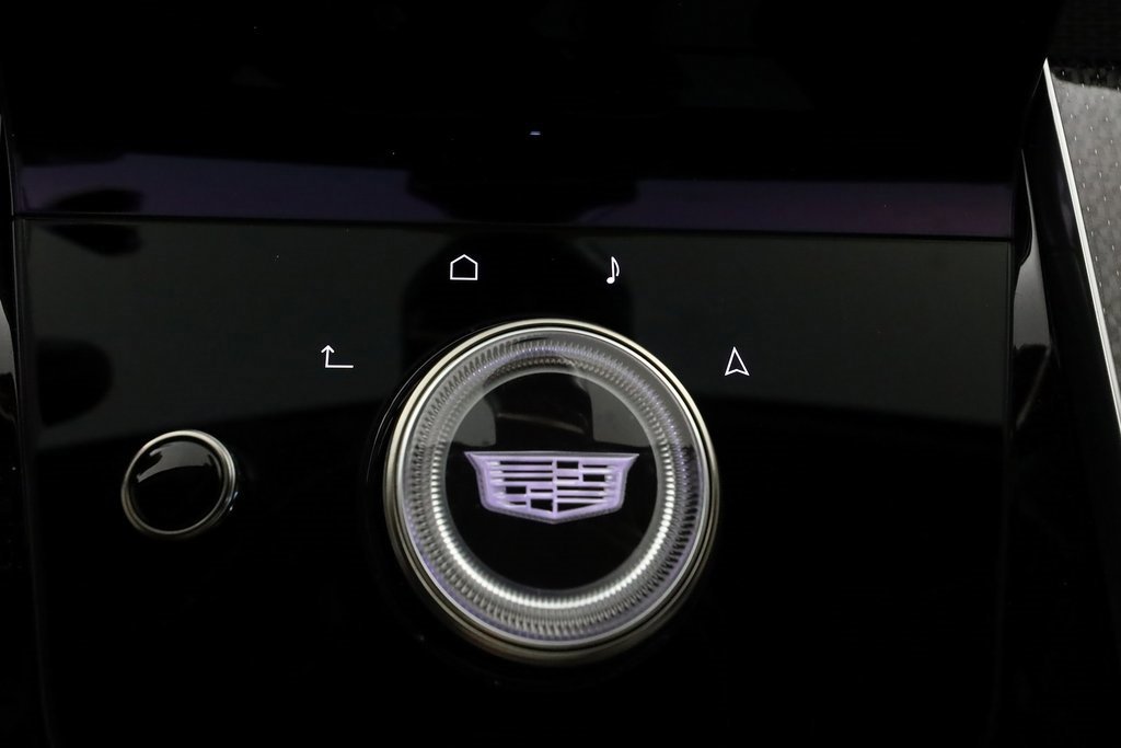 Used 2025 Cadillac Escalade V image 35