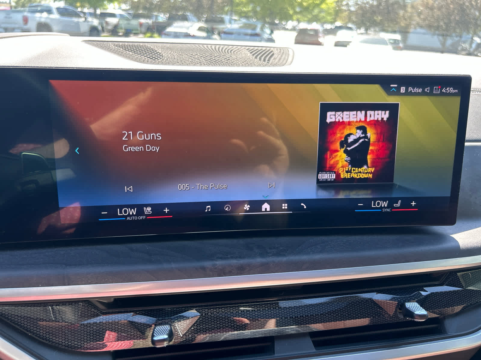 Used 2024 BMW X5 xDrive40i w/ Premium Package image 29