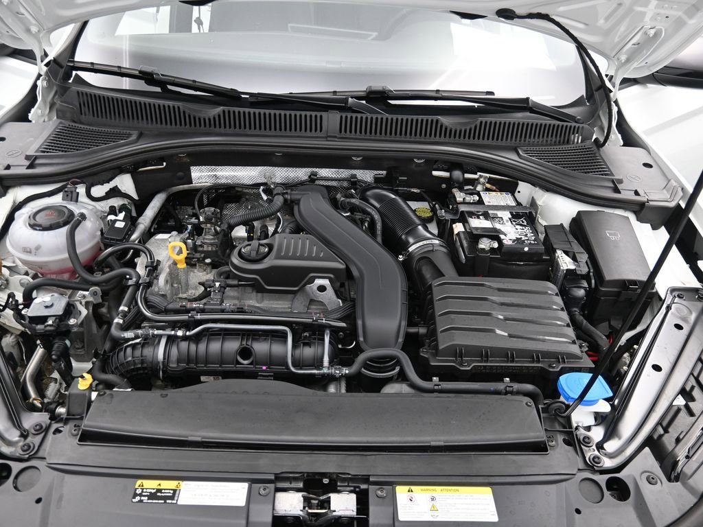 Used 2025 Volkswagen Jetta Sport FWD image 15