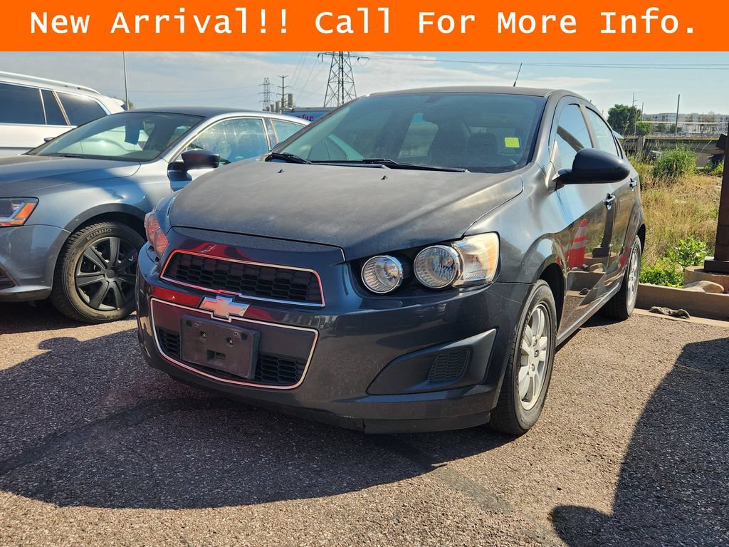 Used 2014 Chevrolet Sonic LT FWD image 4