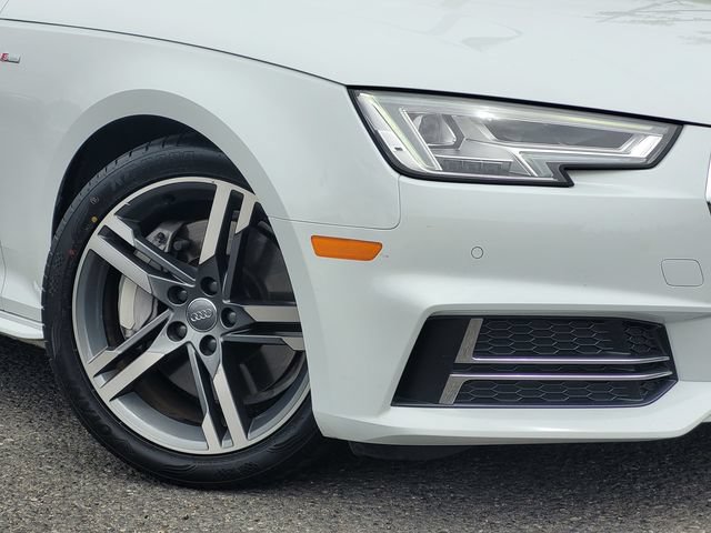Used 2017 Audi A4 2.0T Premium Plus w/ Premium Plus Package AWD/4WD image 4