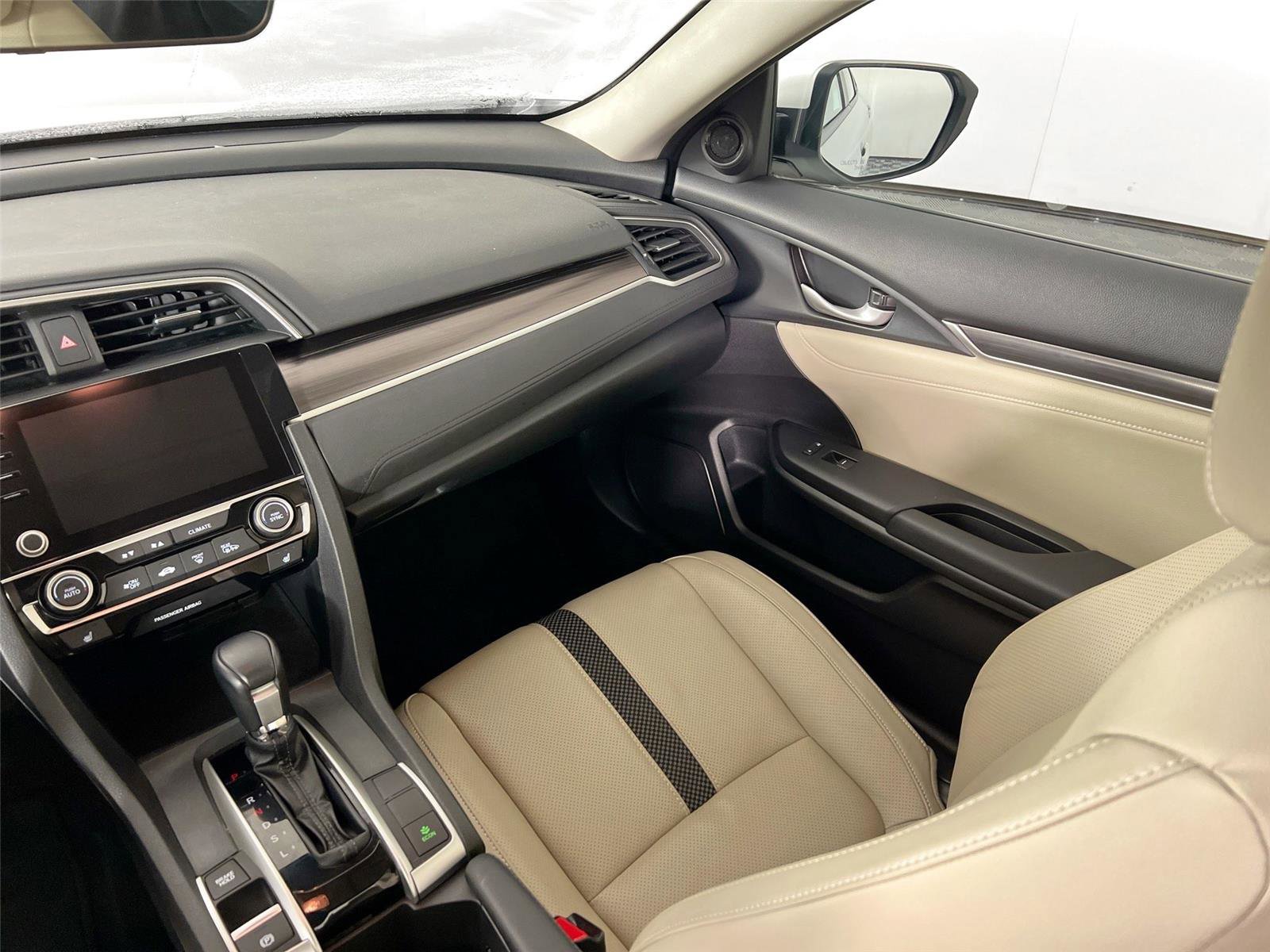 Used 2020 Honda Civic EX-L image 21