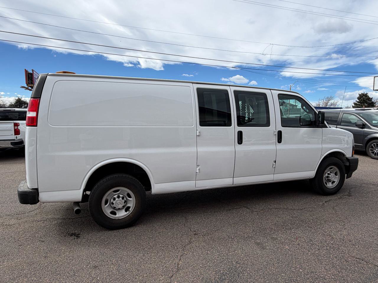 Used 2020 Chevrolet Express 2500 Extended w/ Communications Package image 10