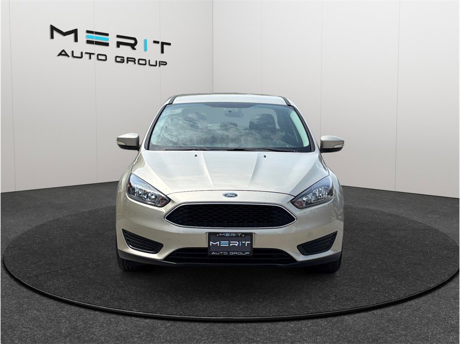 Used 2017 Ford Focus SE FWD image 3