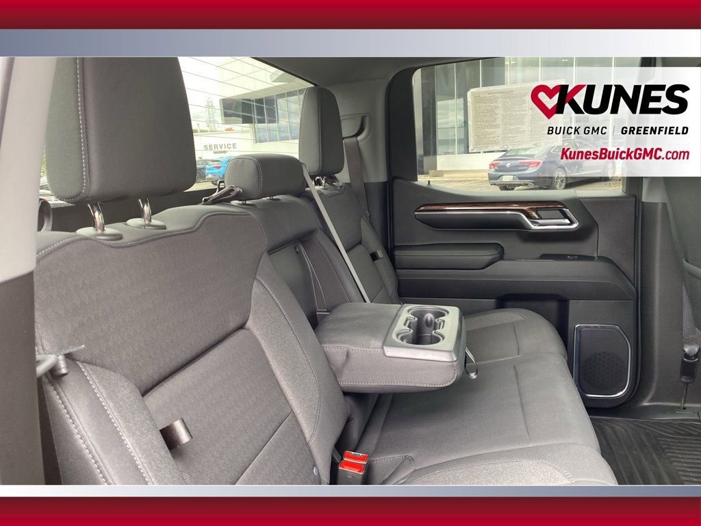 Used 2024 GMC Sierra 1500 Elevation image 35