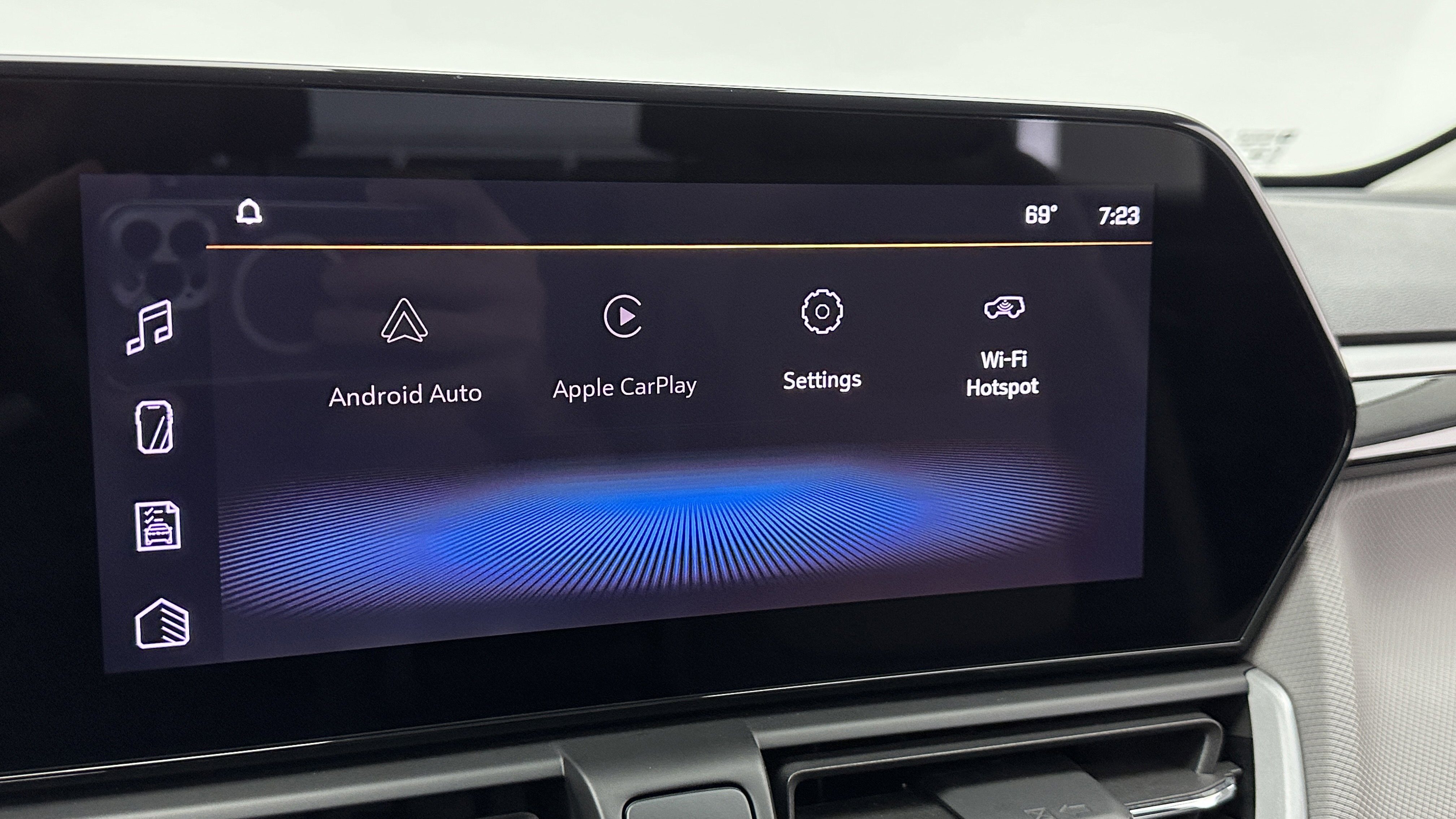 Used 2025 Chevrolet TrailBlazer LS image 14