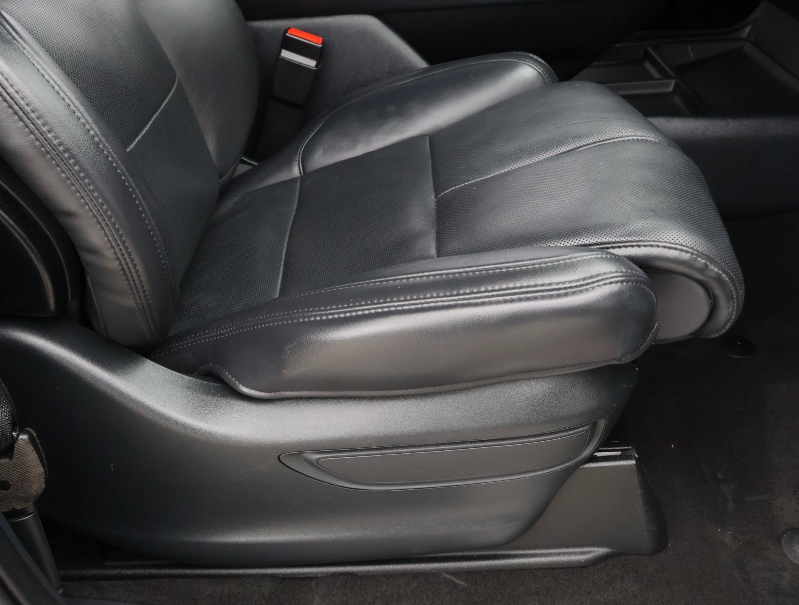 Used 2023 Lincoln Navigator Reserve RWD image 18