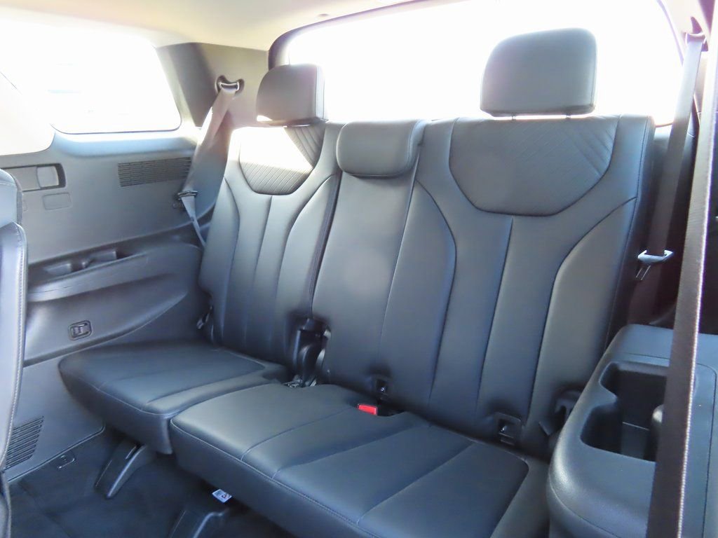 Used 2025 Hyundai Palisade SEL image 28