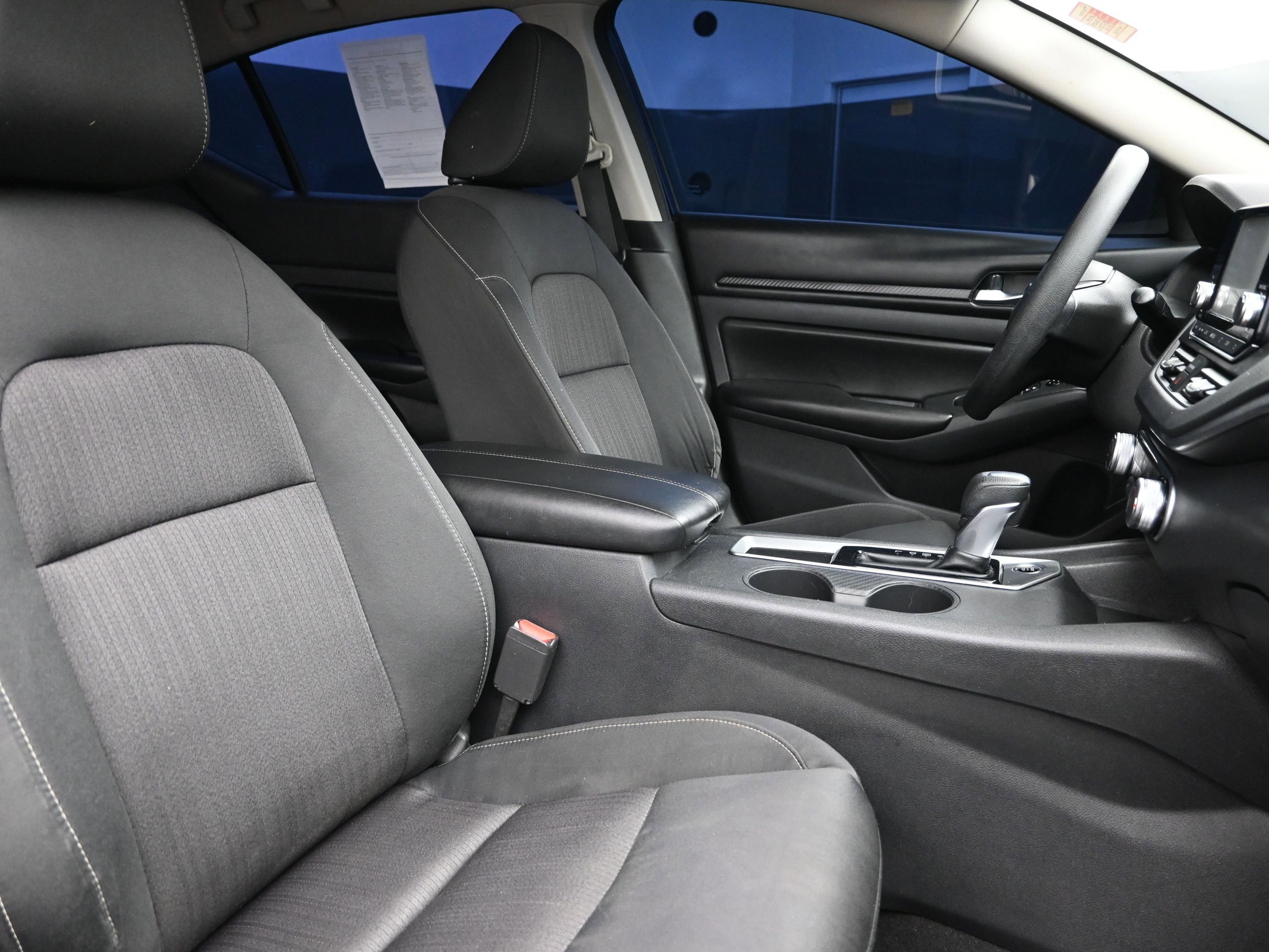 Used 2022 Nissan Altima 2.5 S FWD image 26