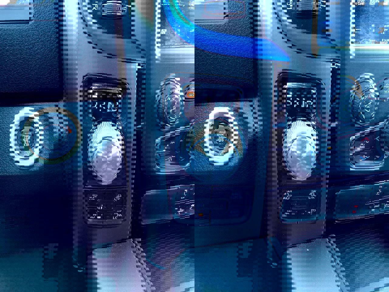 Used 2018 RAM 1500 Sport w/ Hydro Blue Sport Package image 26