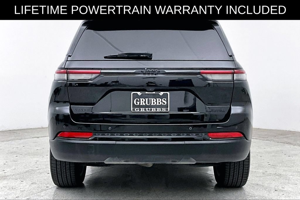 Used 2024 Jeep Grand Cherokee Limited w/ Black Appearance Package RWD image 5