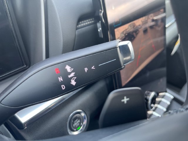 New 2027 GMC Terrain Elevation FWD image 18
