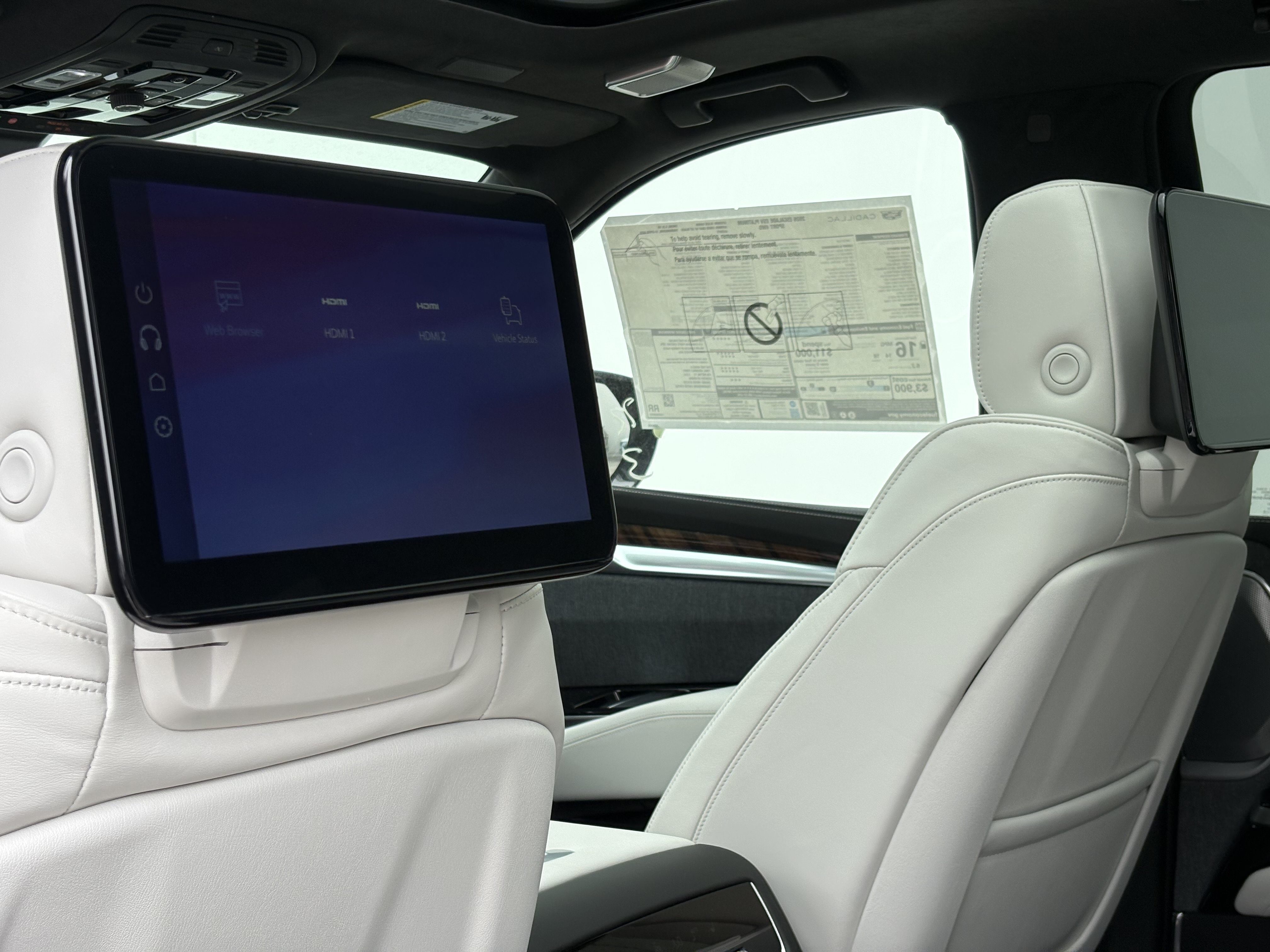 New 2026 Cadillac Escalade ESV Platinum Sport w/ LPO, ONYX Package AWD/4WD image 17