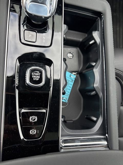New 2026 Volvo XC90 B6 Ultra w/ Protection Package AWD/4WD image 18