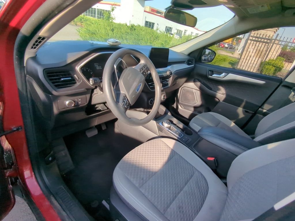 Used 2020 Ford Escape SE FWD image 7