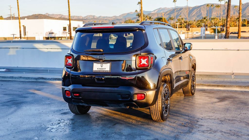 Certified 2023 Jeep Renegade Trailhawk image 9