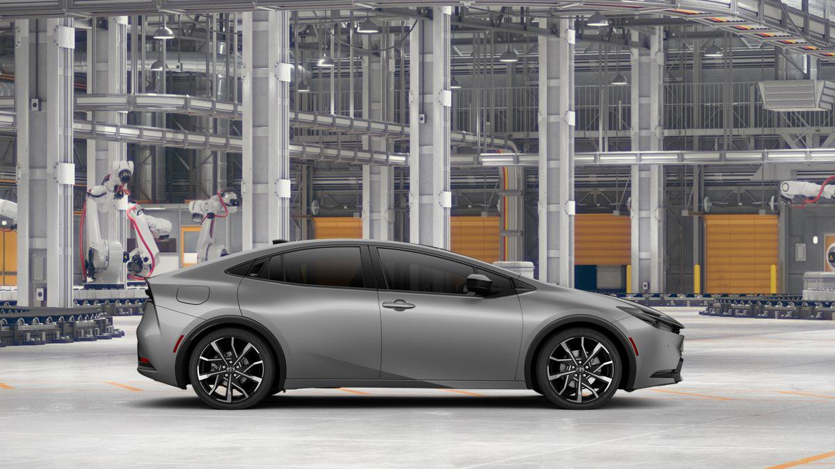 New 2026 Toyota Prius Plug-In Hybrid FWD image 14