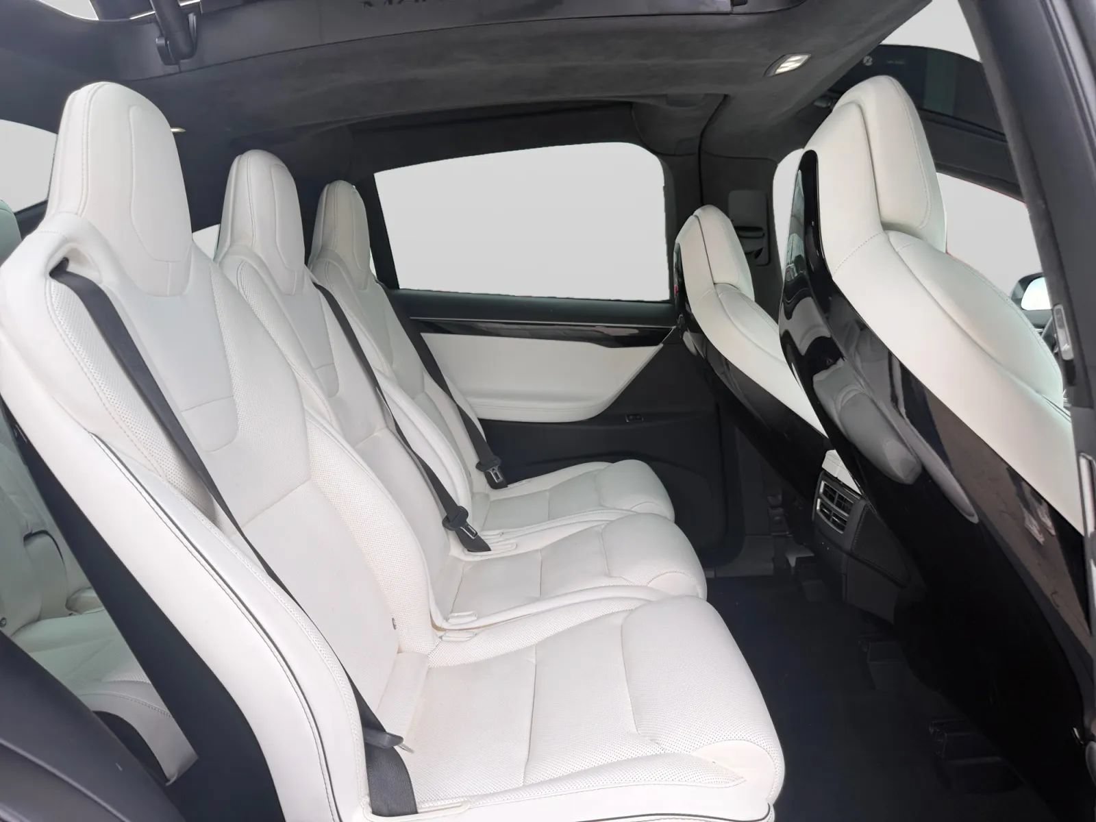 Used 2017 Tesla Model X 90D AWD/4WD image 31