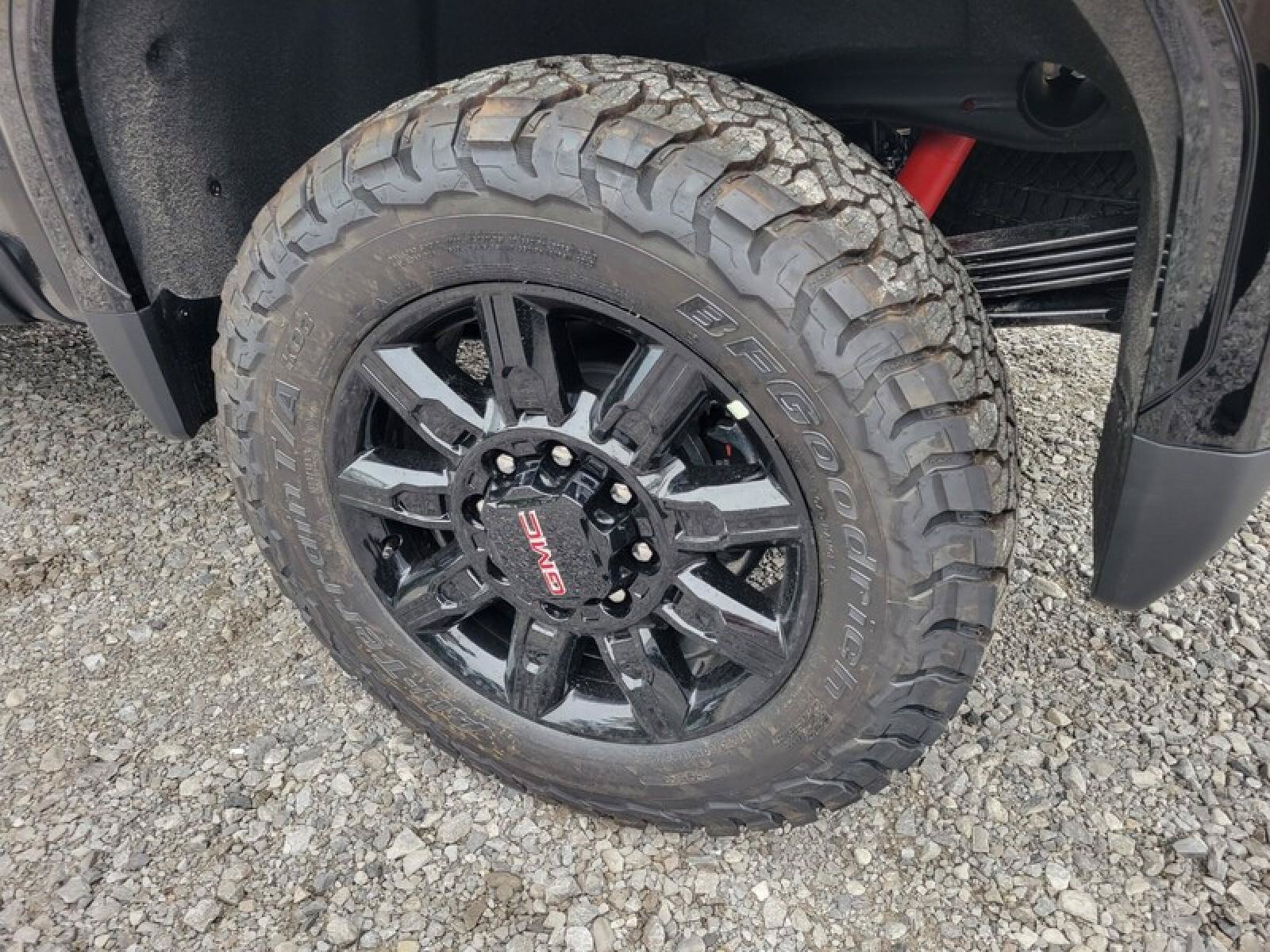 New 2026 GMC Sierra 2500 AT4 w/ AT4 Premium Plus Package AWD/4WD image 7