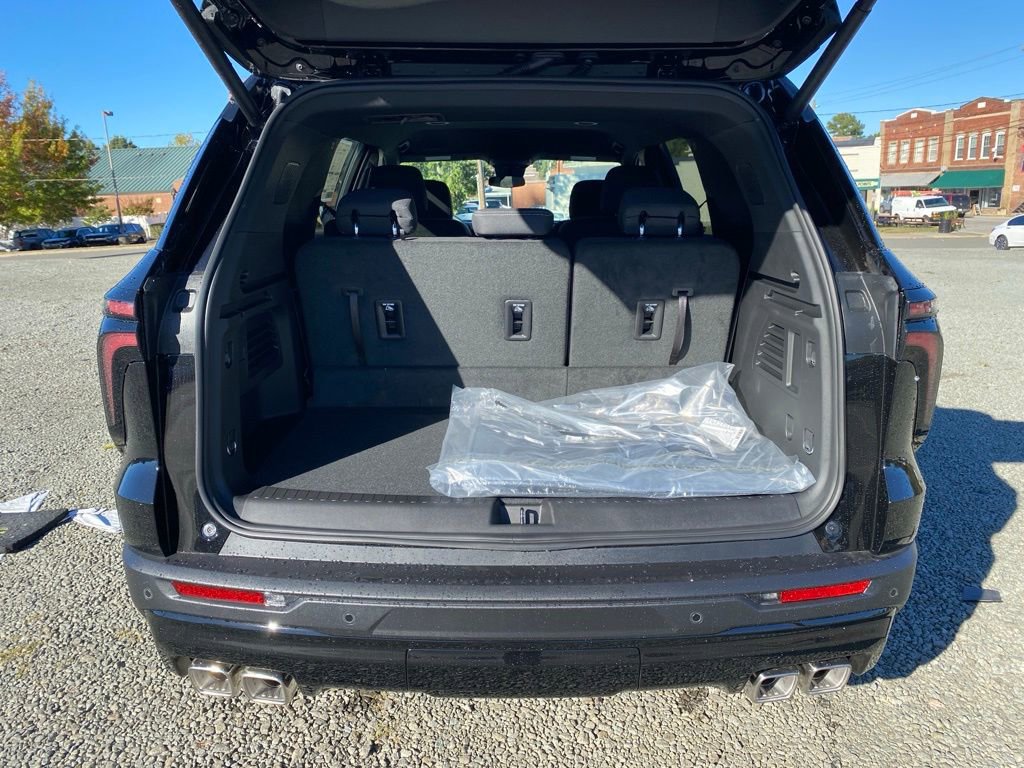 New 2026 Chevrolet Traverse LT w/ Midnight/Sport Edition image 19