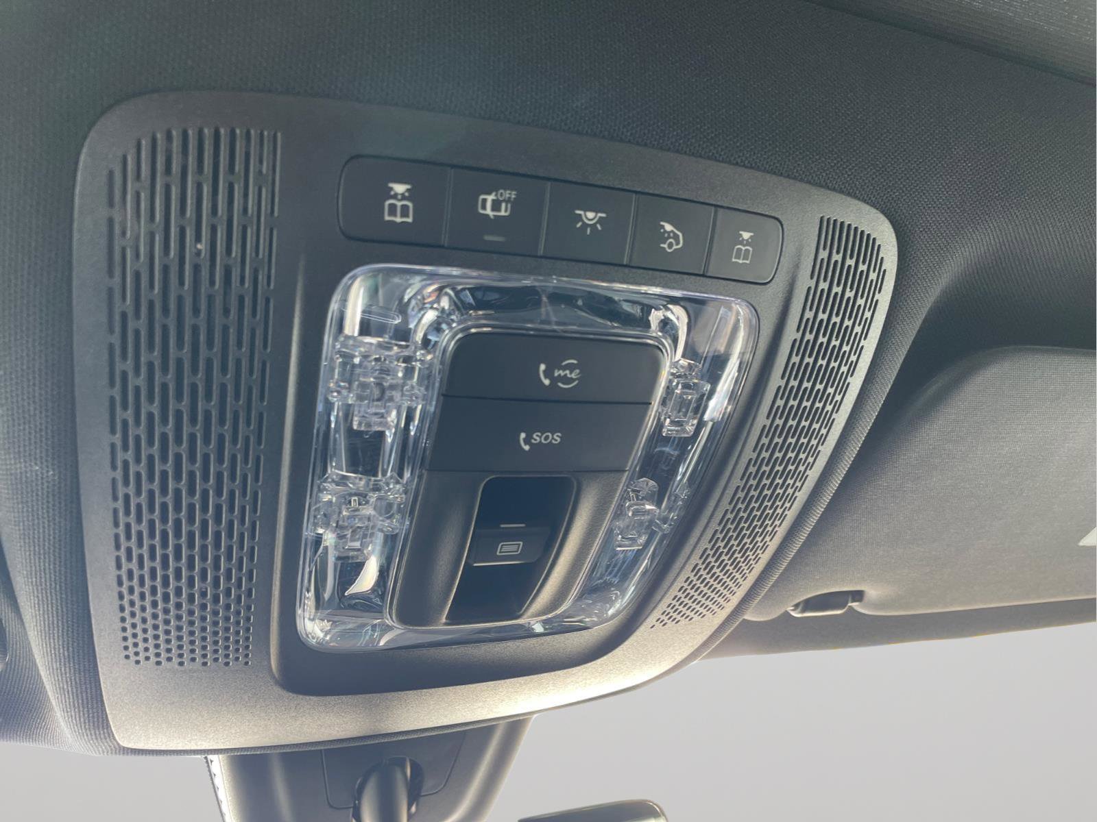 Used 2022 Mercedes-Benz GLA 250 4MATIC image 23