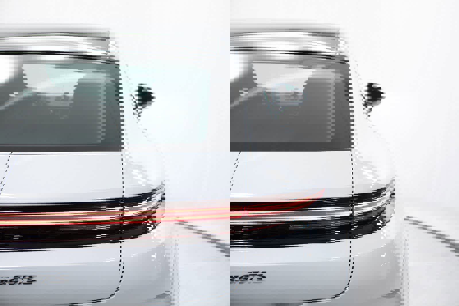 New 2026 Porsche Panamera GTS image 38