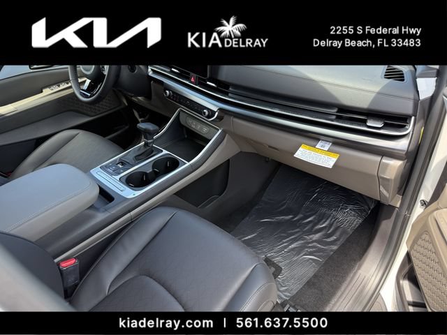 New 2026 Kia Carnival FWD image 9