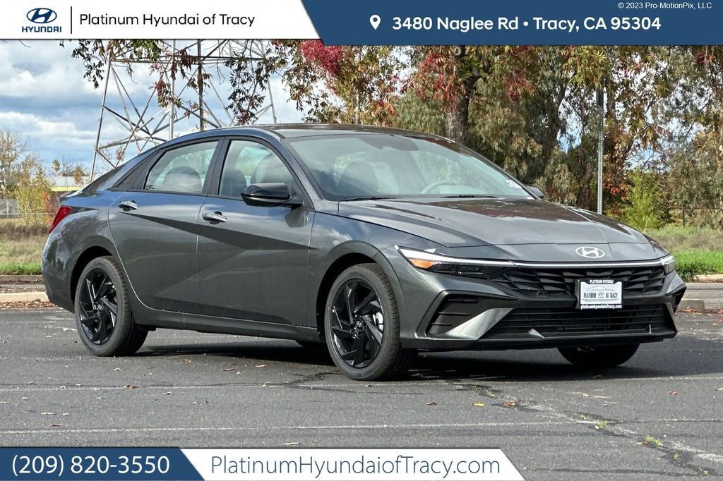 New 2026 Hyundai Elantra Sport image 1