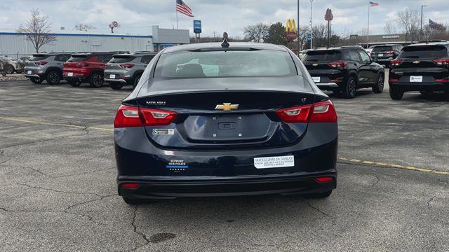 Used 2016 Chevrolet Malibu LT FWD image 8