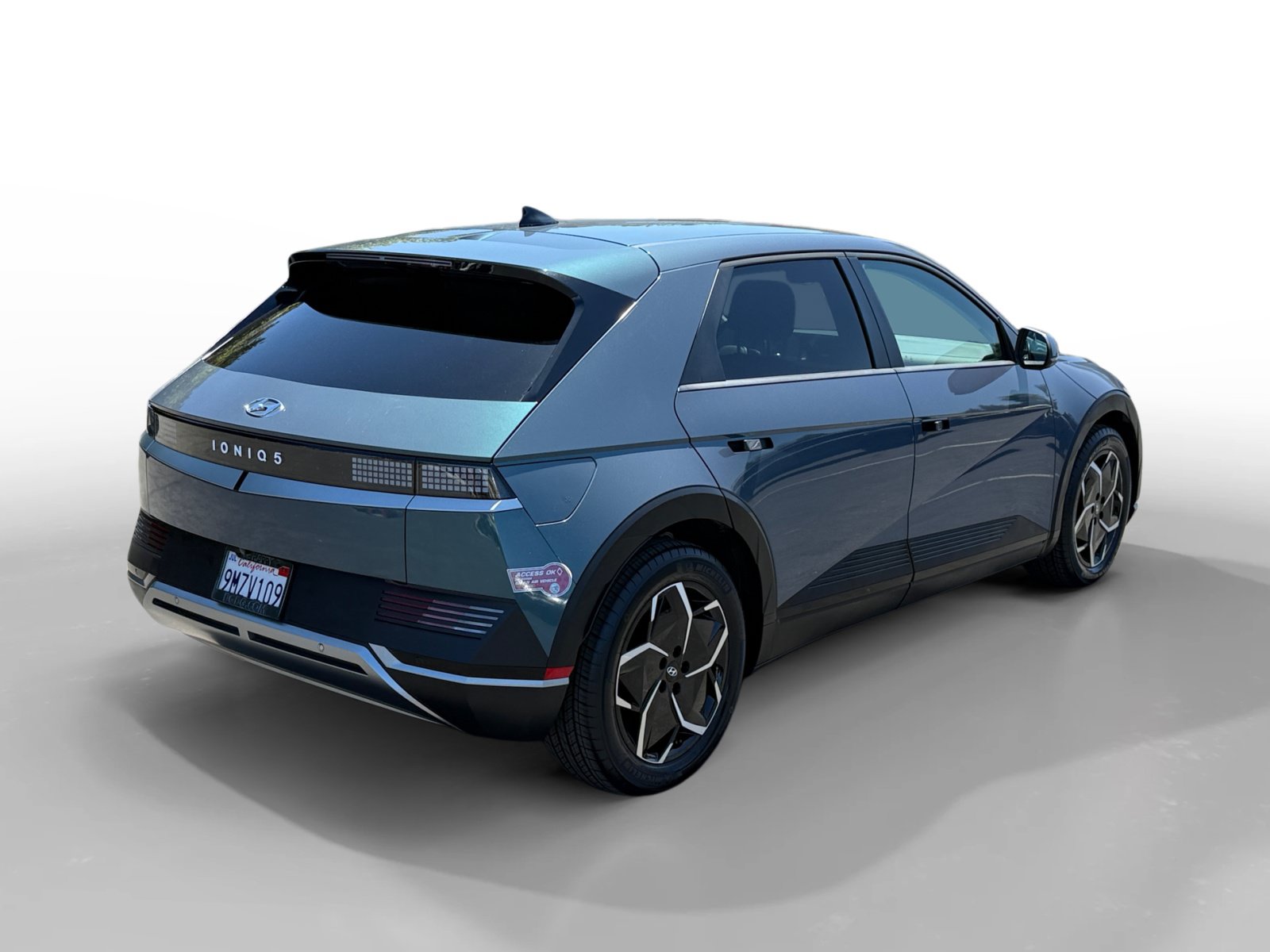 Certified 2024 Hyundai Ioniq 5 SEL RWD image 5