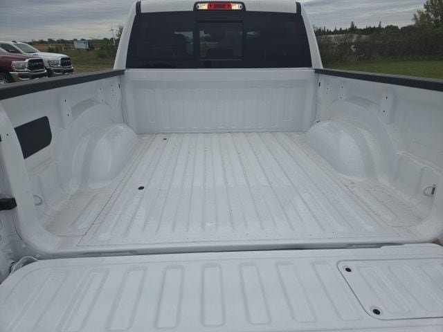 New 2026 RAM 1500 Laramie w/ Night Edition AWD/4WD image 5