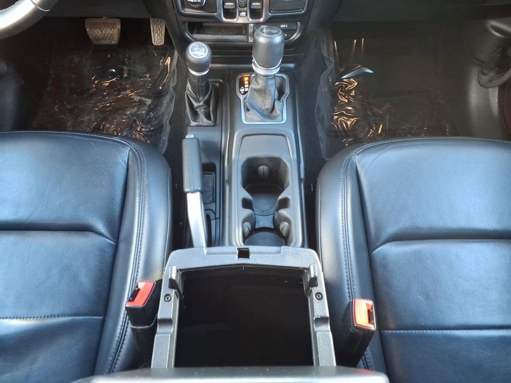 Used 2021 Jeep Wrangler Unlimited Sahara image 13