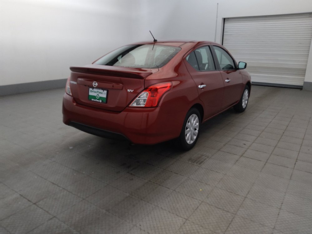 Used 2019 Nissan Versa SV FWD image 9