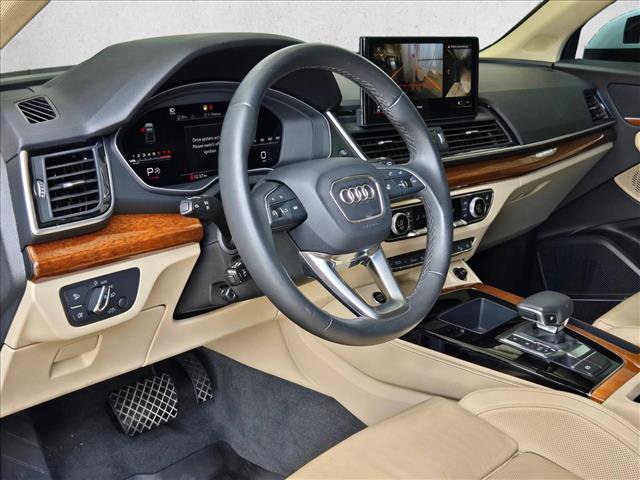 Used 2023 Audi Q5 2.0T Premium Plus AWD/4WD image 9
